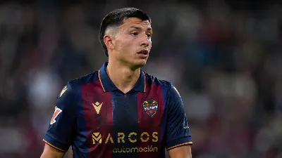 El Villarreal acuerda las cesiones de Thiago Fernández al Levante y Hugo López al Andorra