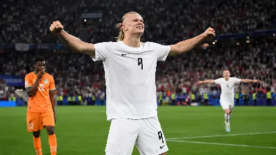Haaland decide tarde y Noruega cita a Brasil en un cruce de octavos con aroma gigante