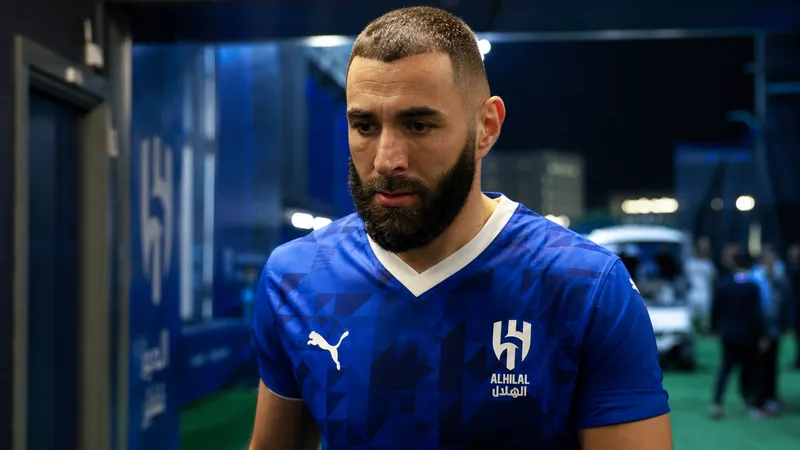 Benzema exige cobrar su último año para dejar el Al-Hilal y reaviva el conflicto en Arabia Saudí