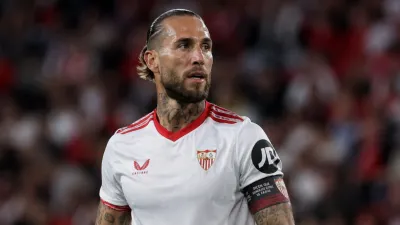 Nemanja Gudelj finaliza su etapa en el Sevilla FC tras siete temporadas y dos Europa League
