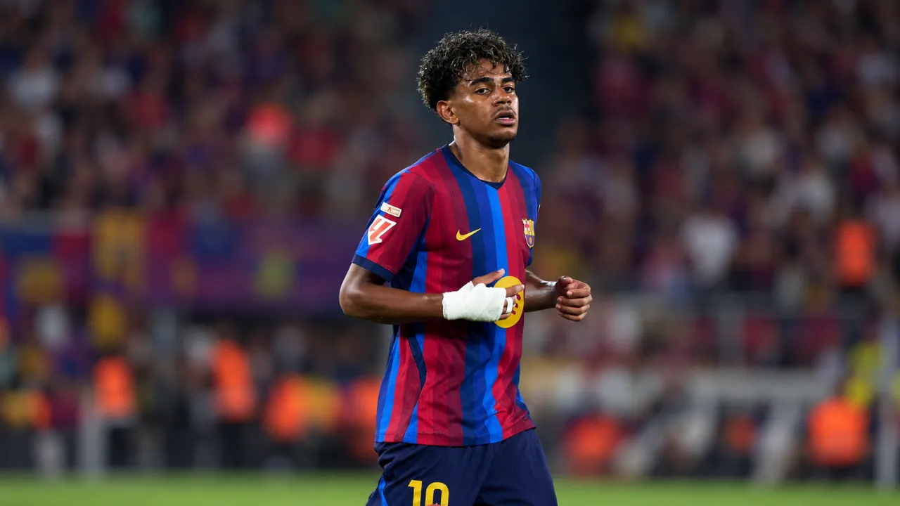 Lamine Yamal enciende la incógnita antes de Mestalla: no entrena con el grupo