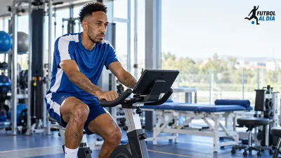 Aubameyang avanza en su recuperación y aún no pone fecha a su regreso