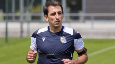 Mikel Oyarzabal inicia la pretemporada con la Real Sociedad ante el estreno liguero
