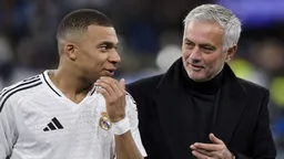 Mbappé fija el Balón de Oro como objetivo y elogia la experiencia de Mourinho