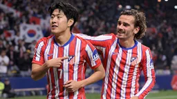 Kang-in Lee empieza a hacerse un sitio en el Atlético con el ‘7’ y la referencia de Griezmann