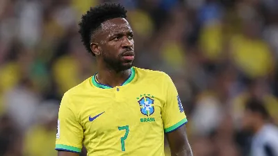 Vinicius Júnior, señalado en su regreso con Brasil y bajo sospecha en el Real Madrid