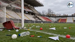 Antiviolencia plantea sanciones por los lanzamientos que suspendieron el Rayo-Athletic