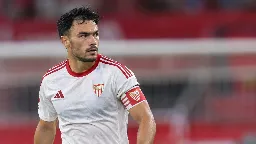 Suazo encabeza el grupo de seis capitanes del Sevilla