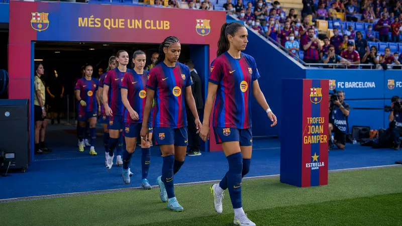 El Barça Femení se viste de gala ante el Brighton para presentar su nueva era