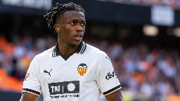El Valencia ejecutará la renovación de David Otorbi