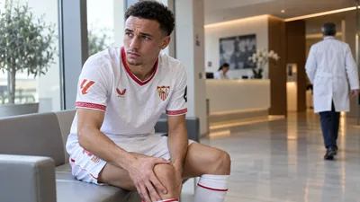 Vargas viaja a Madrid para una segunda opinión por su lesión de rodilla