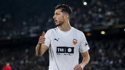 Guido Rodríguez y el Valencia CF cierran negociaciones para su continuidad