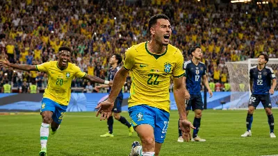 Brasil remonta a Japón en el descuento con gol de Martinelli