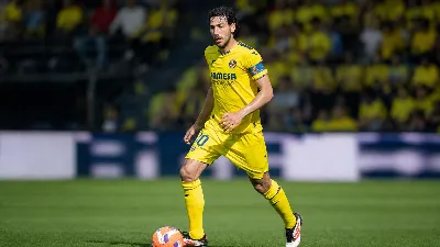 El Racing estudia el fichaje de Dani Parejo para su regreso a Primera