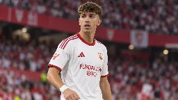 Miguel Sierra irrumpe en el Sevilla y pone el foco en su cláusula