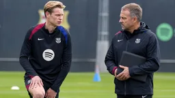 La posible baja de Frenkie de Jong condiciona el plan de Hansi Flick en el mediocampo del Barça