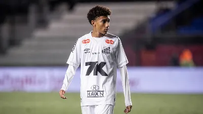 El hijo de Robinho, ofrecido al Sevilla y al Rayo Vallecano