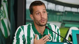 Canales: Dejé el Betis por mi familia, no por el fútbol