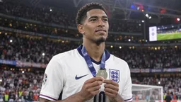 Bellingham, elegido mejor jugador de la selección inglesa en 2025/26