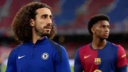 Cucurella sigue pendiente del Barça, condicionado por la situación de Balde