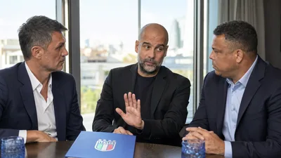Guardiola descarta por ahora la selección italiana tras reunión con la FIGC