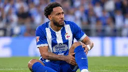 Aubameyang, operado de una lesión de menisco, obliga al Deportivo a buscar alternativas
