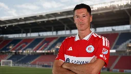 Robert Lewandowski ficha oficialmente por el Chicago Fire de la MLS