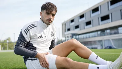 Asencio, varias semanas de baja, ve condicionada su salida del Real Madrid