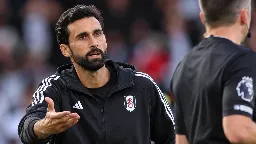 La FA acusa a Álvaro Arbeloa de conducta indebida tras sus declaraciones sobre el arbitraje