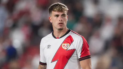 Chavarría, objetivo del Chelsea, está muy cerca de un acuerdo con el Rayo Vallecano