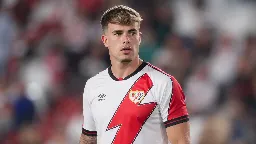 Chavarría, objetivo del Chelsea, está muy cerca de un acuerdo con el Rayo Vallecano