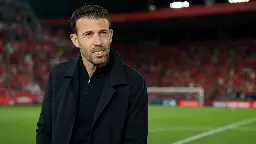 Luis García cambia de isla: del adiós a Las Palmas al reto de reactivar al Mallorca