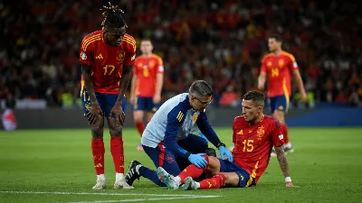 España llega a dieciseisavos con solidez defensiva y dudas por las lesiones de Nico Williams y Yeremy Pino