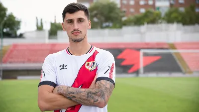 El Rayo Vallecano incorpora a Marash Kumbulla como refuerzo defensivo