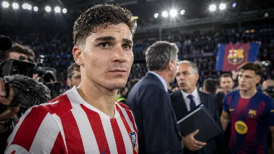 El Atlético lleva el caso Julián Álvarez a FIFA y RFEF: pulso abierto con el Barcelona