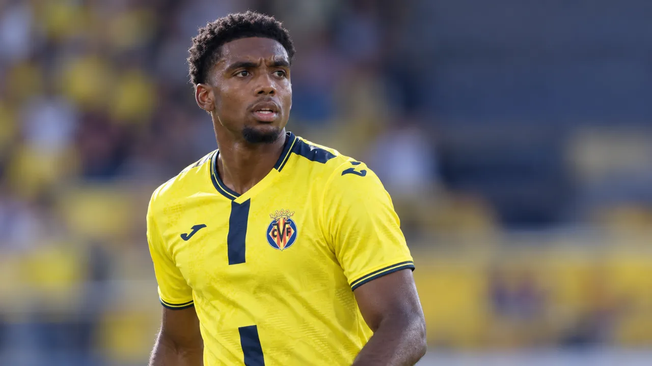 Logan Costa vuelve al once del Villarreal en el empate ante el Elche