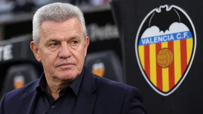 El Valencia avanza con Aguirre, pero mantiene abierta la fórmula del acuerdo