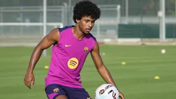 Adeyemi se ejercita con el Barça pero debuta postergado en la goleada al Europa