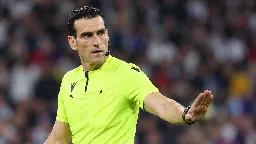 Martínez Munuera dirigirá el Clásico con Iglesias Villanueva en el VAR