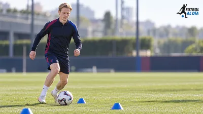 De Jong se reincorpora al entrenamiento grupal del Barça