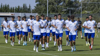 Zaragoza inicia pretemporada con plantilla casi completa, pendiente de resoluciones en el mercado