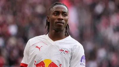 El fichaje de Yan Diomande por el Real Madrid, condicionado por un conflicto de representantes