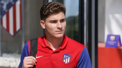 Álvarez vuelve al Atlético y solicita traspaso al Barcelona tras ausencia de Simeone