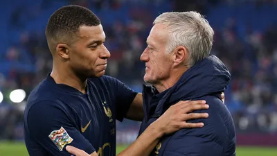 Mbappé, doblete y récord en la despedida de Deschamps