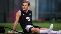 Frenkie de Jong inicia tratamiento y el Barça condiciona el futuro de Fariñas a la gira por Inglaterra