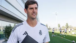 El Real Madrid inicia la pretemporada con un grupo reducido mientras Courtois pasa pruebas médicas