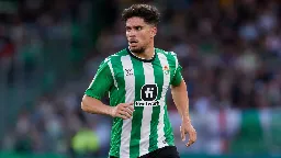 Ez Abde se mantiene en el Betis: su agente descarta la oferta de la Roma