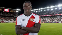 El Rayo Vallecano activa la opción de compra de Nobel Mendy y acuerda su vinculación hasta 2030