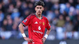 JJ Gabriel, el prodigio de 15 años que arrasa en el Manchester United y agita su futuro