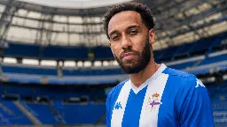 Aubameyang, veterano, lidera la delantera del Dépor en su vuelta a Primera